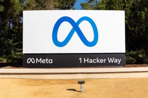meta hacker way sign and logo